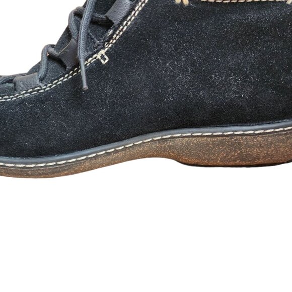 Timberland Reykir Ghillie Black Suede Lace Up Lined WP Ankle Boots Women's 7.5M - Picture 2 of 13